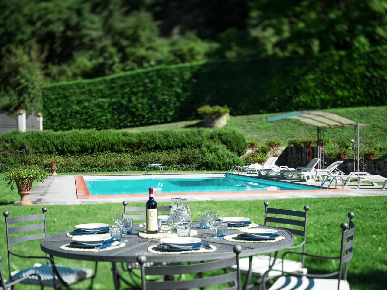 Villa Eleonora Ampinana Екстер'єр фото
