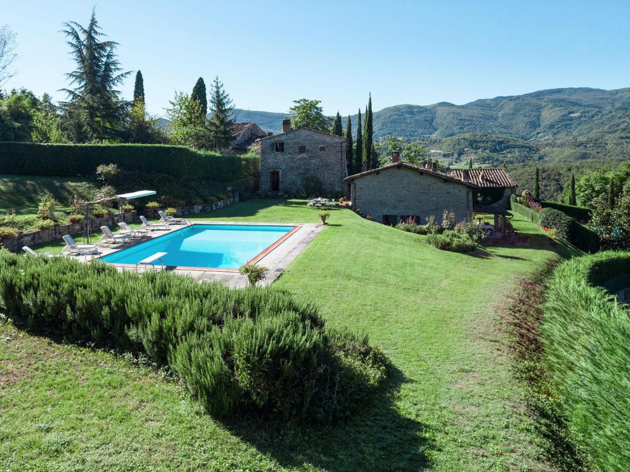 Villa Eleonora Ampinana Екстер'єр фото